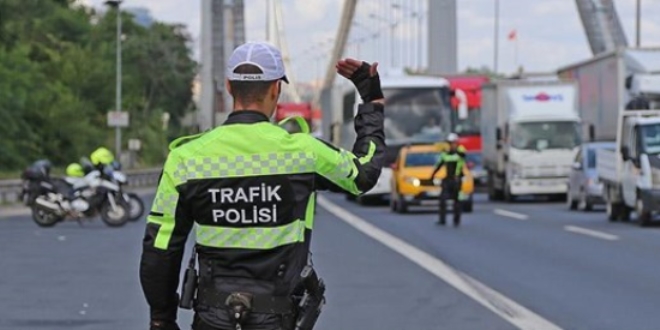İstanbul'da yarın bu yollar trafiğe kapatılacak