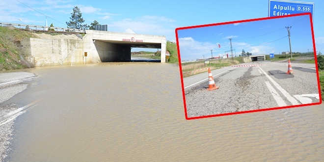 Tekirdağ'da yağmur nedeniyle yollar trafiğe kapandı