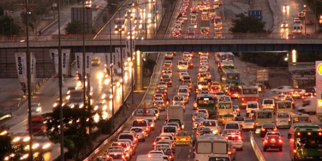İstanbul'daki araçlar 6 ilçeden fazla yer kaplıyor