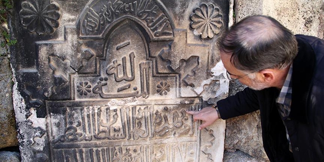Antalya'nn kayp 9 fetih kitabesinden ikisi bulundu