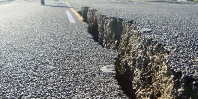 Jeoloji Mhendisleri Odas'ndan deprem uyars