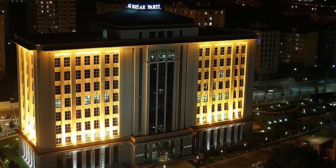 AK Parti MYK toplantısı sona erdi
