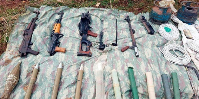 Mardin'de bir PKK'lı teslim oldu