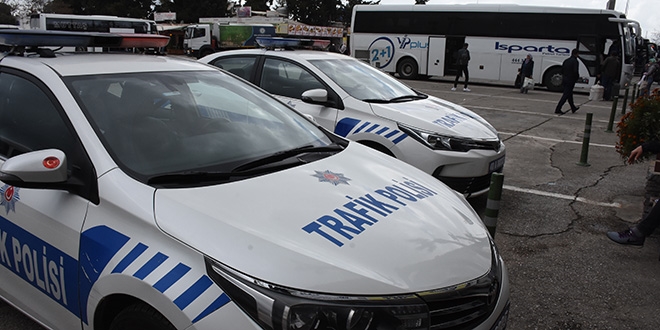 Yolcu otobüslerindeki sıkı denetim sürüyor