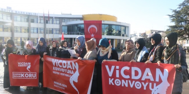 Bursalı kadınlardan 'Vicdan Konvoyu'na destek