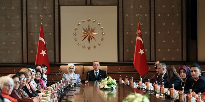 Erdoğan, 'Vicdan Konvoyu' temsilcilerini kabul etti