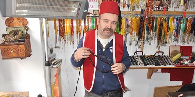 'Tespih, çekilmediği zaman küser'