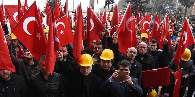 Maden i��ilerinden Zeytin Dal� Harekat�'na destek