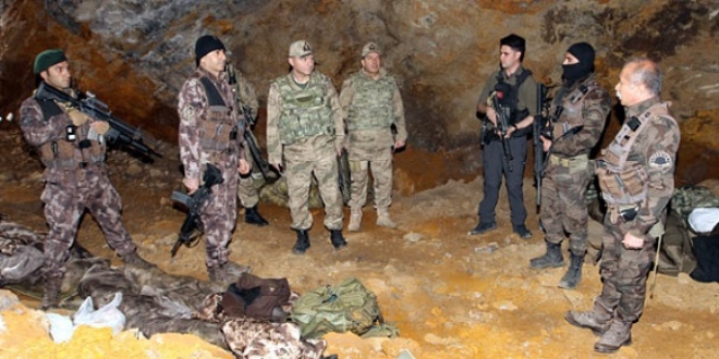 'PKK inlerine' bahar temizliği