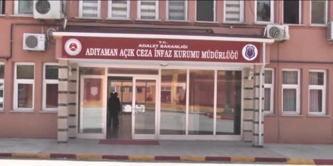 Cezaevinde üretilen pantolonlar askeri öğrencilere gönderilecek