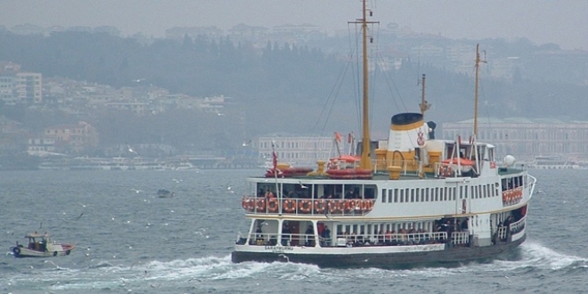 İstanbul'da sis nedeniyle vapur seferleri iptal edildi