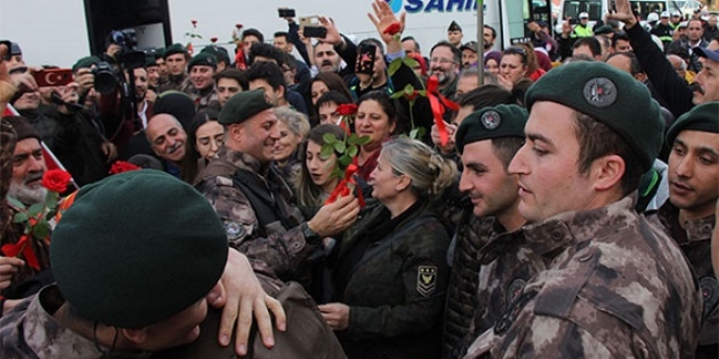 Rize'de zel harekat polisleri, Afrin'e uurland