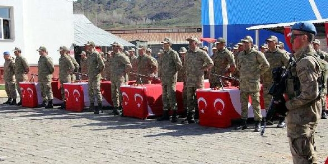 Bingöl'de 46 güvenlik korucusu göreve başladı