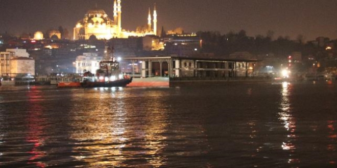 Karaköy'ün yeni iskelesi Haliç'e çekildi