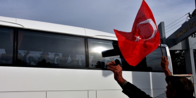 Askeri birlikleri taşıyan konvoy Gaziantep'e ulaştı