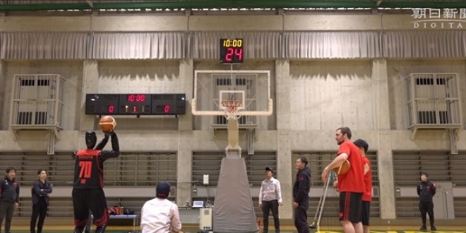Toyota basketbol oynayan robot gelitirdi