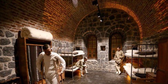 Kars'taki interaktif m�zeye ziyaret�i ak�n�