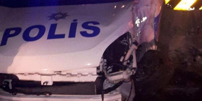Beylikdüzü'nde kovalamaca! Polisin beli kırıldı
