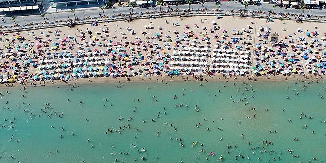 Türkiye bu yıl 38 milyon yabancı turist ağırlayacak