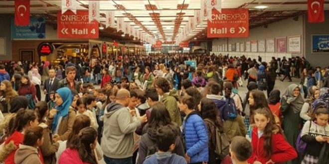 Kitap fuarında ziyaretçi rekoru