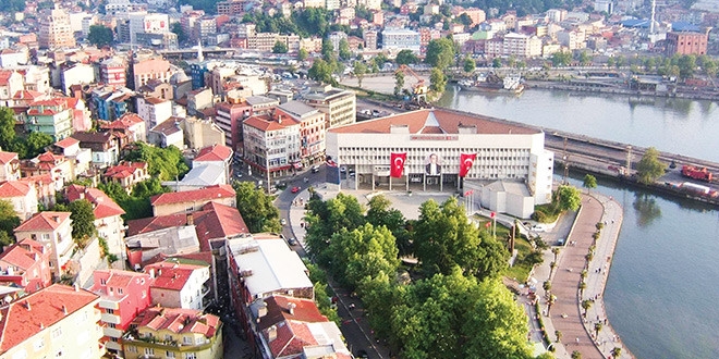 Vatandaşın gelecek kaygısı tüketimi kıstı