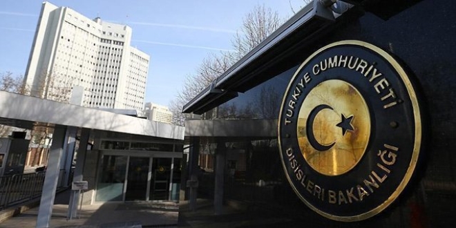 Dışişleri Bakanlığı Fransa'daki terör saldırılarını kınadı