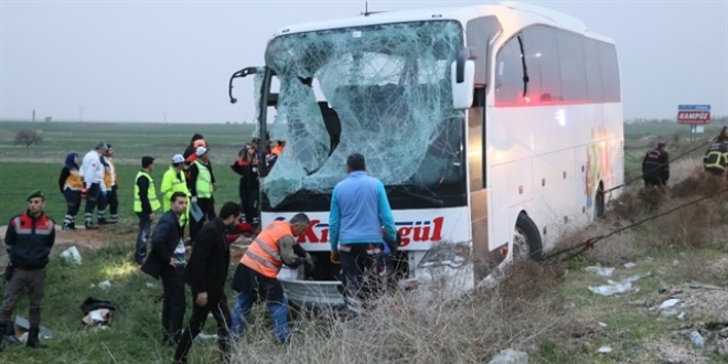 Aksaray'da otobüs kazası, 4 ölü 37 yaralı