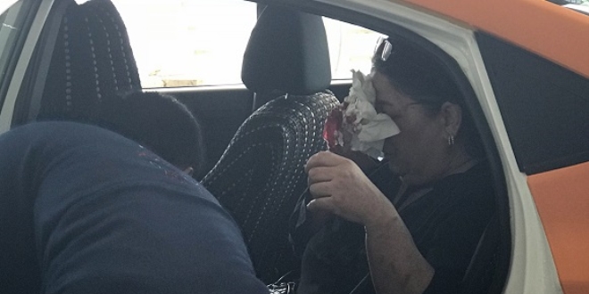 'Uber' �of�r�n�n kad�n yolcuyu darbetti�i iddias�