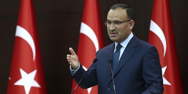 Bozdağ: 49 kahramanımız şehit oldu