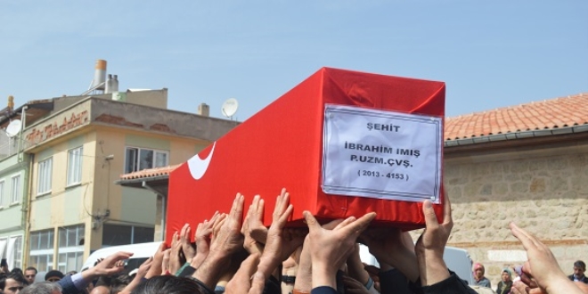 Şehit Piyade Uzman Çavuş Imış son yolculuğuna uğurlandı