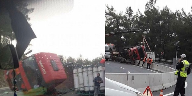 Doğal gaz tüpü yüklü TIR devrildi; sızıntı önlemi alındı