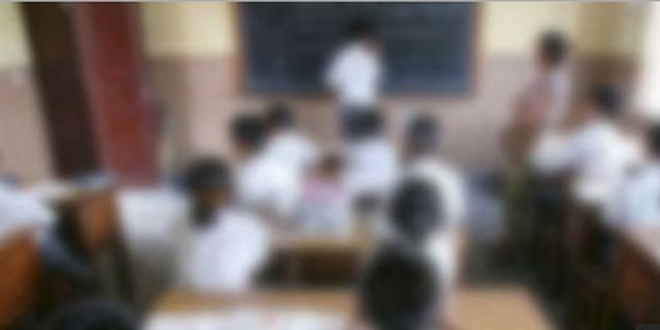 Öğrencilere tacizden yargılanan öğretmen beraat etti