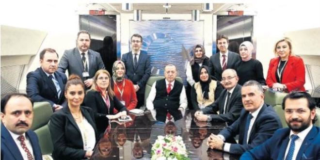 Erdoğan: Bozkurt işareti irade dışı oldu ama güzel oldu