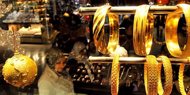 Altın tarihinin en yüksek seviyelerinde