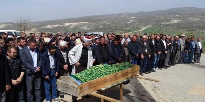 Hisarcık'ta 2,5 yılda vefat eden 4'üncü muhtar toprağa verildi