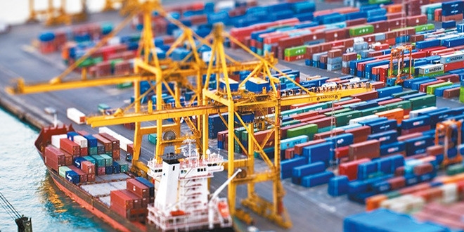 Dış ticarette açık arttı patlamayı altın yaptı