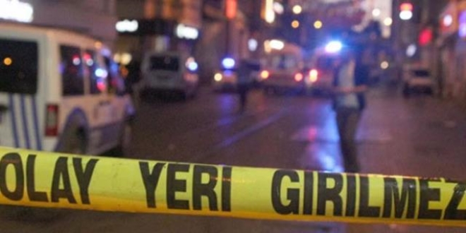 Beyoğlu'nda kahvehaneye silahlı saldırı: 7 yaralı