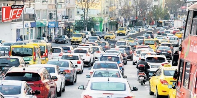 Trafiğe iki ayda 180 bin 196 aracın kaydı yapıldı