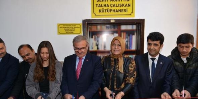 Şehidin adı okul kütüphanesine verildi