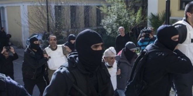 Yunanistan'daki DHKP-C'linin iadesine ret