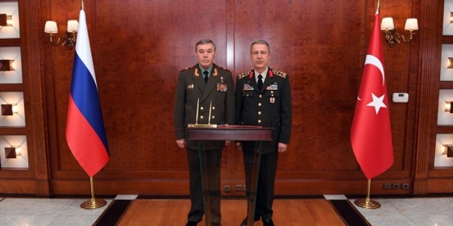 Orgeneral Akar, Rus mevkidaşıyla görüştü