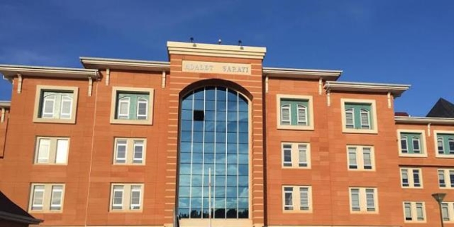 3 kamu görevlisi ilk kez hakim karşısına çıktı