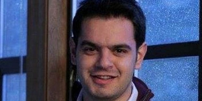 Eski bakann olu rezidansta intihar etti