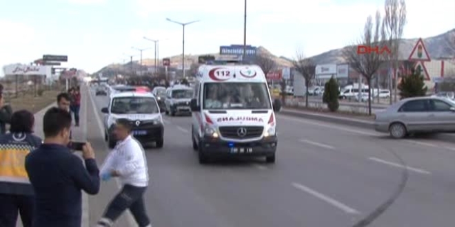 Afyonkarahisar'da kaza: 9 gvenlik grevlisi yaral