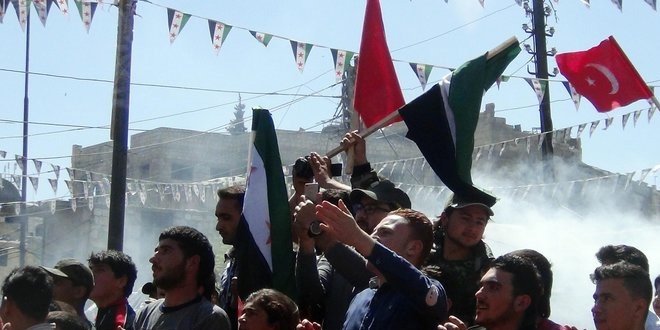 İdlib'te 'Kurtar bizi Türkiye' gösterisi