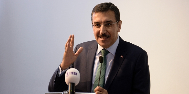 'Biz Afrin'e, onlar bölücülerle konuşmak için cezaevine'