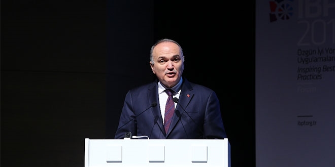 Bakan Özlü'den yerli otomobil açıklaması