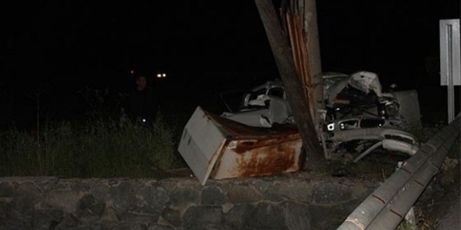 Ayvalık'ta korkunç kaza! 3 genç hayatını kaybetti