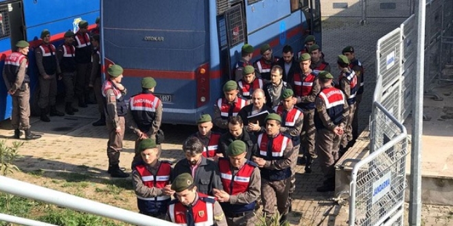 'Biz emir vermeden gemiler seyre kaldırıldı'