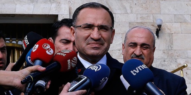 'MİT terörle mücadelede görevini başarıyla yerine getiriyor'
